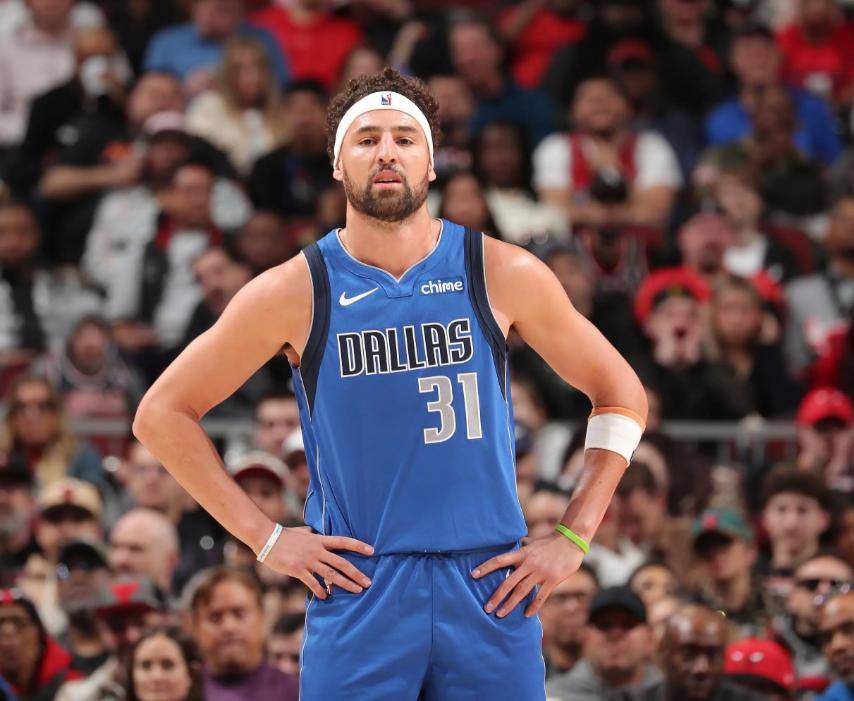 爱游戏-公牛绝地反击立陶宛男篮，克莱爆发神勇