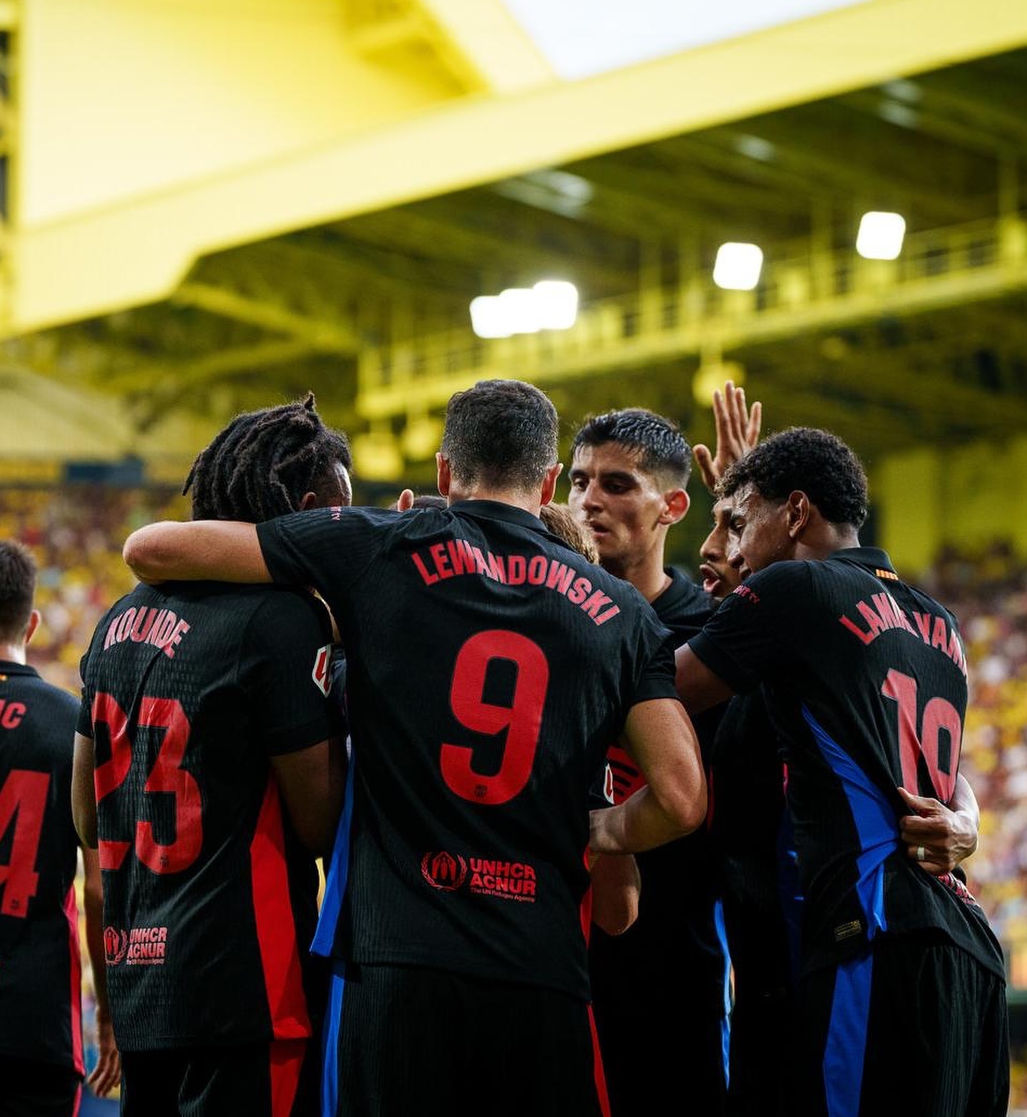 爱游戏官方-奥地利鏖战巴西，莱万状态火热