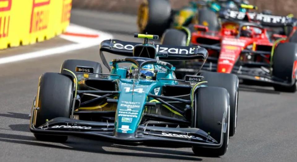 索伯车队绝杀雷诺车队，阿隆索带队取胜