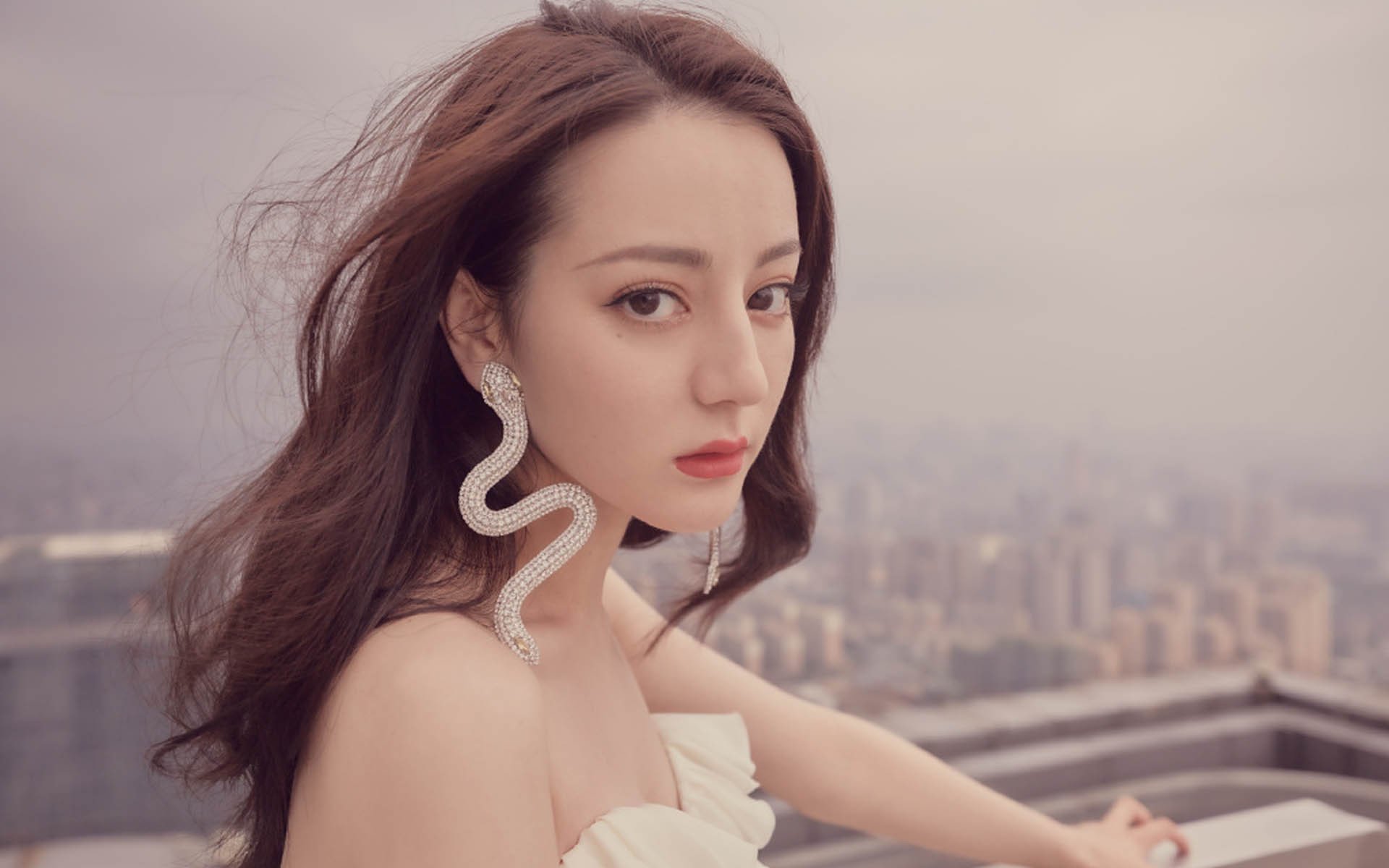 欧冠淘汰赛之夜，倒数第二选择的意外英雄