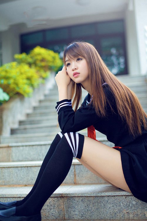 爱游戏APP-钢铁防线上的重炮，阿坎吉的怒吼与皇马DNA的末节审判