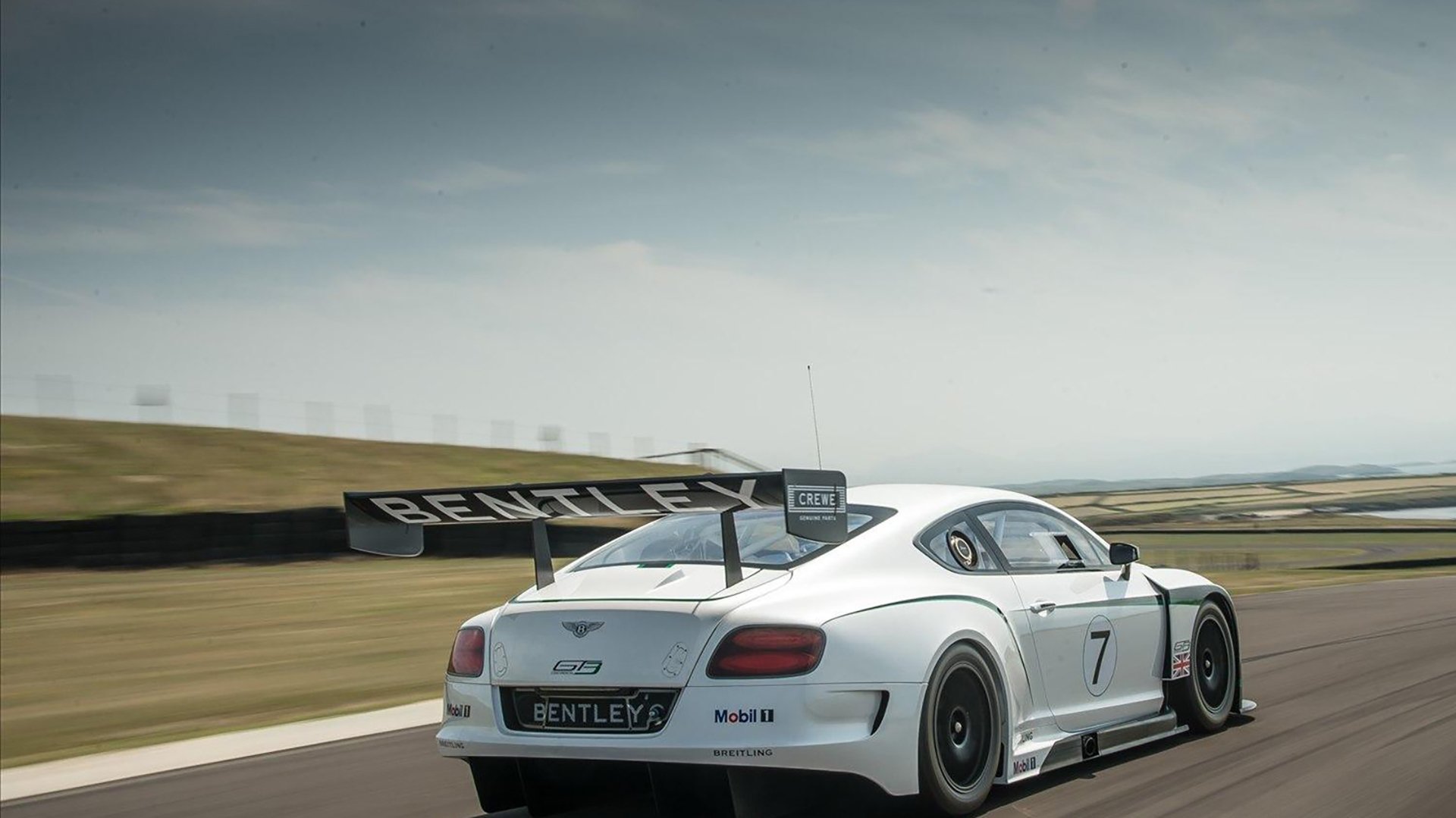 爱游戏在线-北境回响，当丹麦童话在沙漠中续写，老枪穆勒射落波斯铁骑